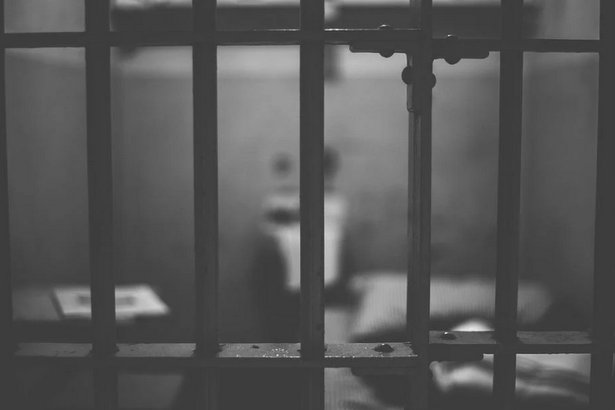 Восемь членов ОПГ в Подмосковье получили от семи до 17 лет колонии за разбои и вербовку террористов