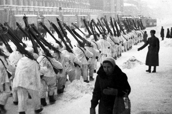 Музей Зеленограда приглашает горожан на бесплатную экскурсию по выставке «Заря Победы»
