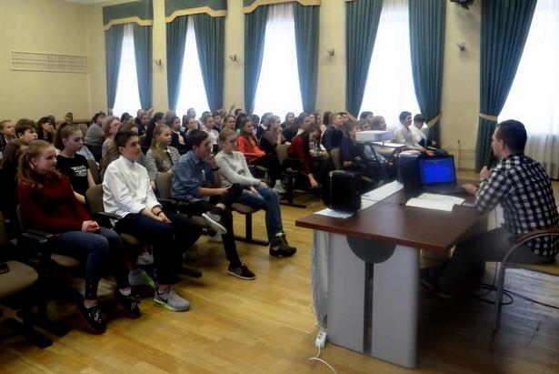 В Старом Крюково для старшеклассников провели акцию «Битва за Москву»
