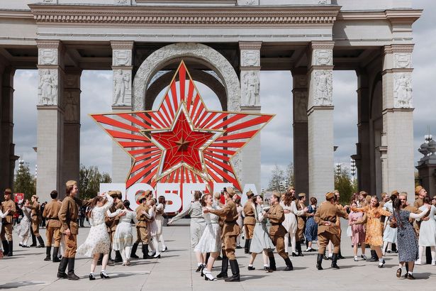 Москвичи поделятся своими традициями празднования Дня Победы — Сергунина