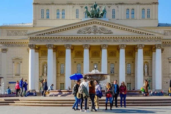 Более 200 экскурсий проведут в Москве ко Дню туризма