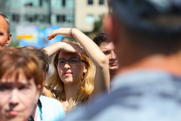 В несогласованной акции в центре столицы участвуют около 3,5 тыс. человек