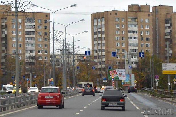 Поворот с Солнечной аллеи на Старый мост делают безопаснее