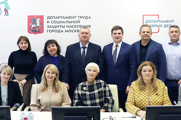 Система соцзащиты ЛНР будет развиваться с учетом опыта Москвы