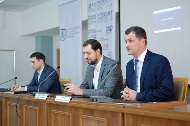 Территорию у магазинов Зеленограда обязали убирать сами магазины