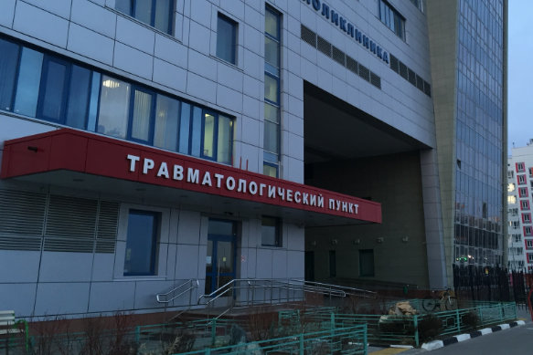 Напротив корпуса 803 в результате столкновения автомобилей пострадала 30-летняя женщина
