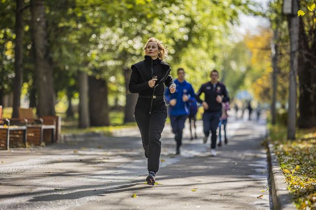 Любителей спорта ждут на бесплатных занятиях по бегу у корпуса 904