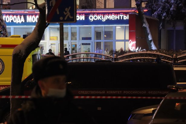 Задержанного за стрельбу в МФЦ в Москве отправят на психиатрическую экспертизу – источник