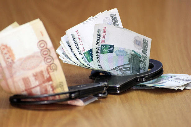 Полиция возбудила уголовное дело за попытку дать взятку автоинспектору