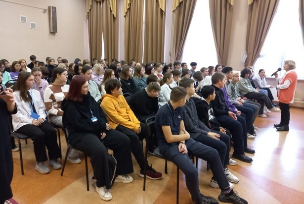 В школе Старого Крюково прошло мероприятие «Битва под Москвой»