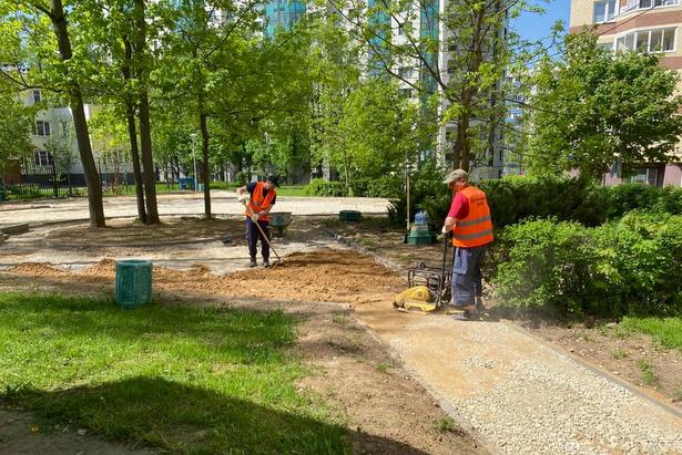 В Старом Крюково благоустраивается шесть объектов