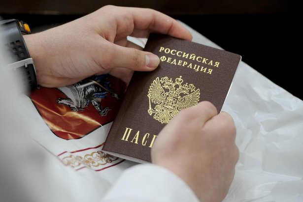 «Киргизское единение» поддержало упрощение выдачи гражданства служащим в ВС России иностранцам
