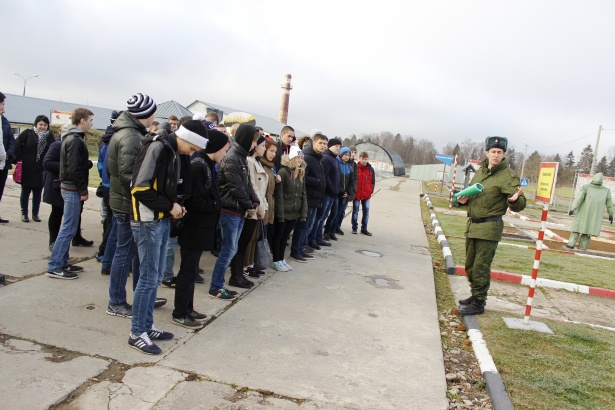 Будущих призывников Зеленограда познакомили с армейской службой