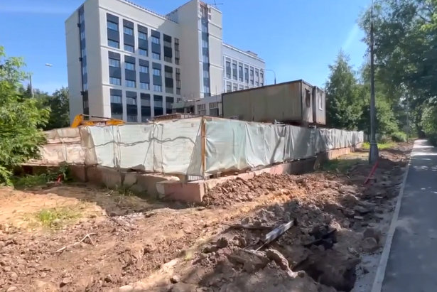 Капремонт поликлиники в 9-м микрорайоне завершится в первом квартале 2023 года