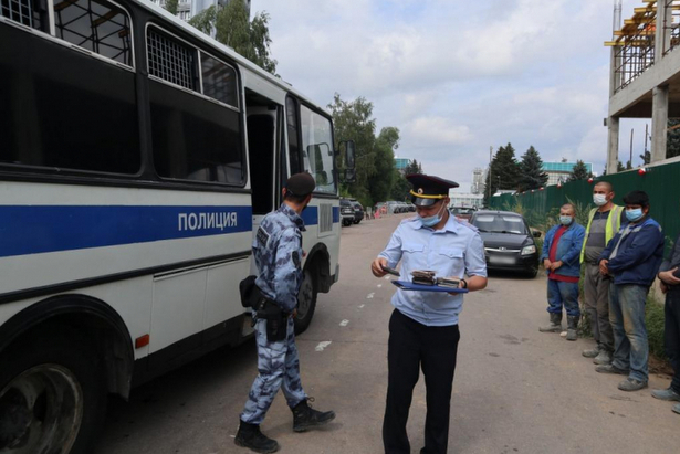 В Зеленограде прошли рейды по выявлению нарушений в сфере миграционного законодательства