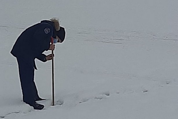 Толщина льда на зеленоградских водоемах составляет от 25 до 40 см
