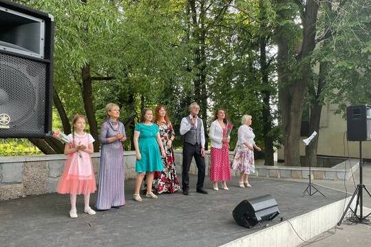 Вокальная студия «Бельканто» выступит с «морским» концертом  в День ВМФ