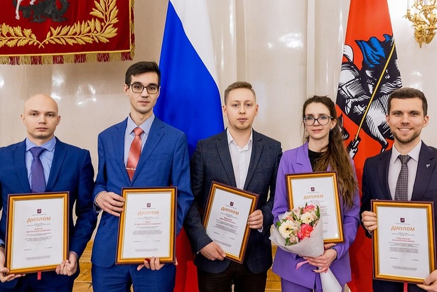 Собянин: Молодые ученые могут получить до 2 млн рублей за научные достижения