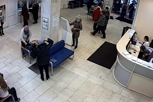 Зеленоградские полицейские нашли украденную норковую шубу