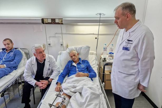 Собянин посетил Центр амбулаторной медицинской помощи участникам СВО