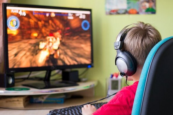 Мошенник «продал» 17-летнему зеленоградцу аккаунт сетевой игры