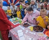 В Старом Крюково весело отметили «День соседей»