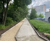В 9-м микрорайоне продолжается обустройство пешеходной зоны