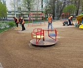 В Старом Крюково продолжаются работы на дворовых территориях в рамках благоустройства 2022 года